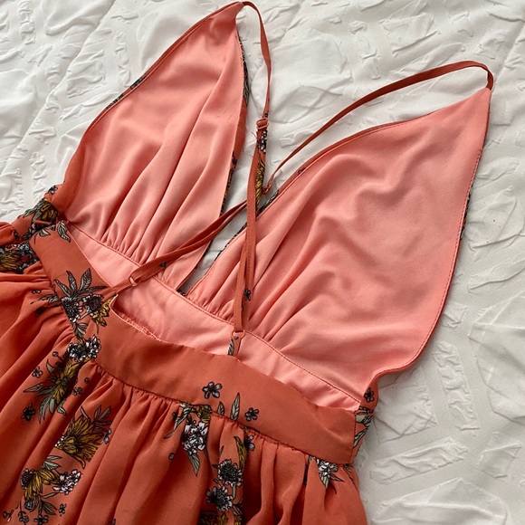 MAXI DRESS - Picture 3 of 4